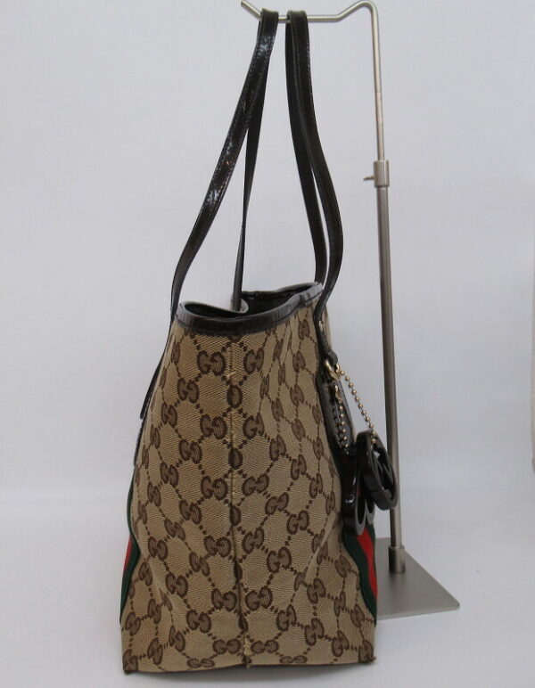 imgrc0082516907 Gucci GG Patent Tote Bag