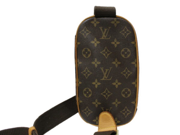 imgrc0082537949 Louis Vuitton Pochette Ganju Monogram Body Bag