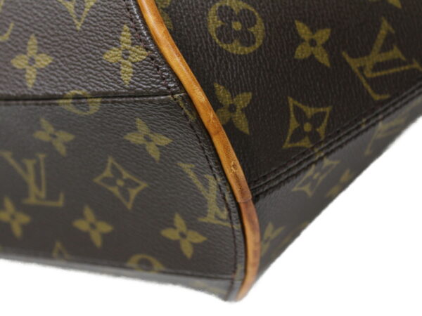 imgrc0082625992 Louis Vuitton Ellipse MM Monogram Handbag