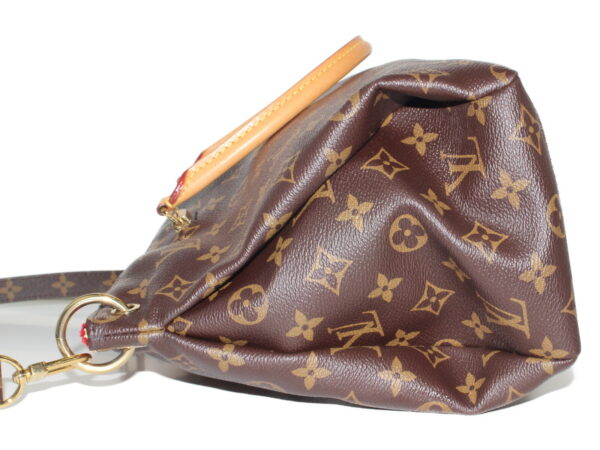 imgrc0082694902 Louis Vuitton Pallas Monogram Handbag Sleeves Red