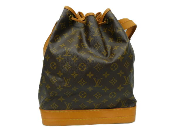 imgrc0082850417 Louis Vuitton Noe Monogram Shoulder Bag