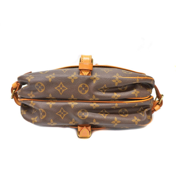 imgrc0082903188 Louis Vuitton Saumur 30 Crossbody Bag Canvas Brown