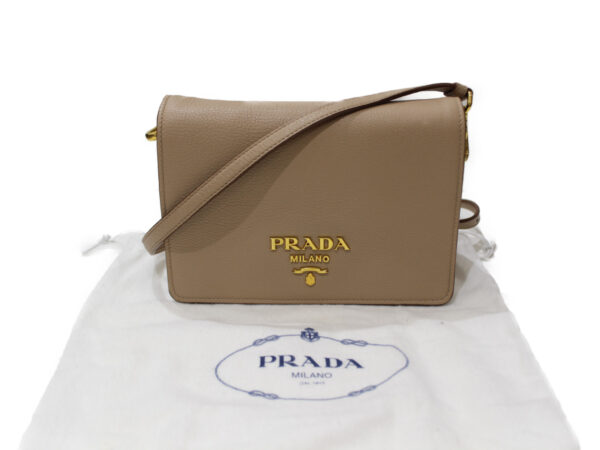 imgrc0082914561 Prada Vitello Dyno Leather Shoulder Bag Beige