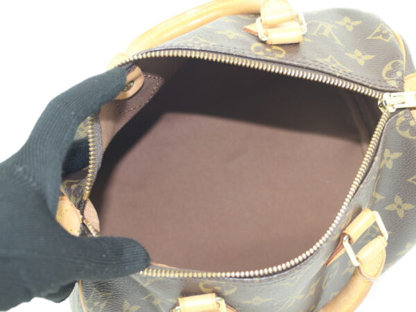 imgrc0083001321 Louis Vuitton Speedy 25 Monogram Bag Brown