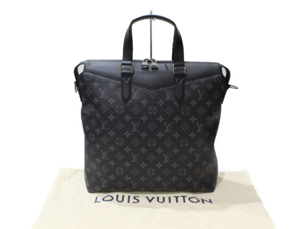 imgrc0083085321 Louis Vuitton Tote Explorer Monogram Eclipse