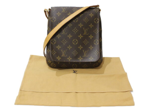 imgrc0083157366 Louis Vuitton Musette Salsa Short Monogram Shoulder Bag