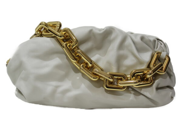 imgrc0083310093 Bottega Veneta The Chain Pouch Calf Leather Plaster White