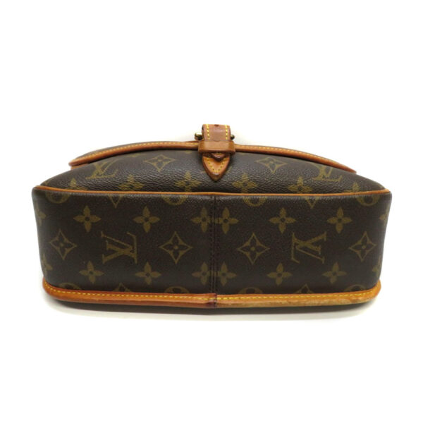 imgrc0083635202 Louis Vuitton Sologne Shoulder Bag Monogram Canvas Brown