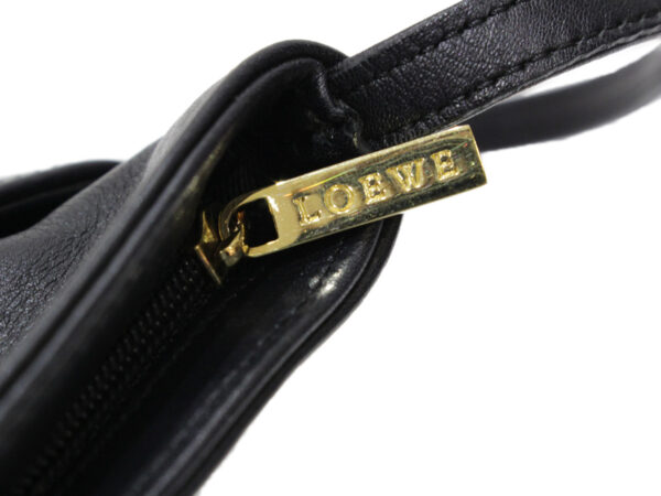 imgrc0083796484 Loewe Shoulder Bag Leather Black