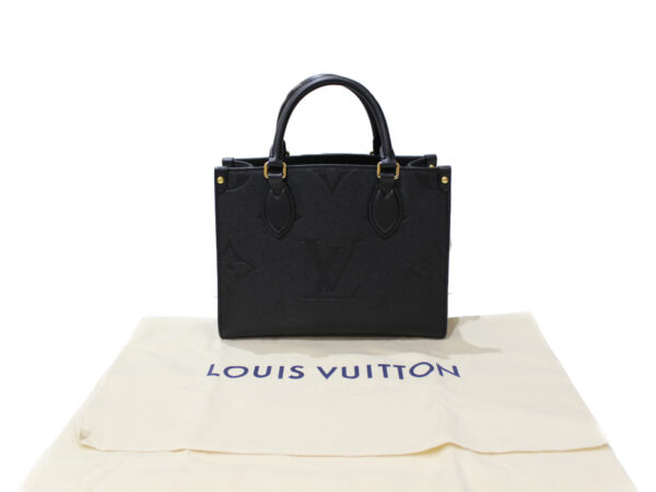 imgrc0083808319 Louis Vuitton On the Go PM Empreinte Shoulder Bag Noir Black