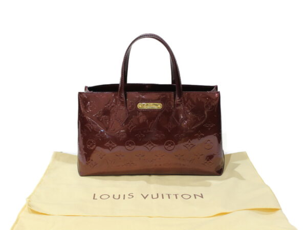 imgrc0083824009 Louis Vuitton Wilshire PM Vernis Handbag Rouge Fauvist Wine Red