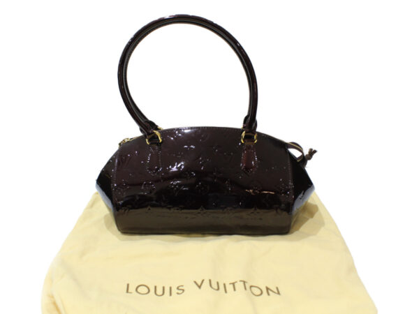 imgrc0084210036 Louis Vuitton Sherwood PM Vernis Handbag Amarant Purple