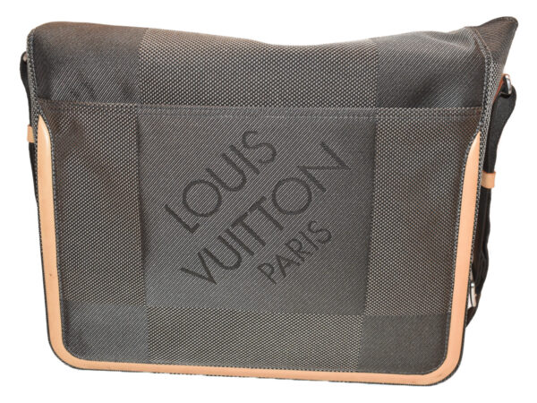 imgrc0084500501 Louis Vuitton Messager NM Shoulder Bag Jean Canvas Khaki