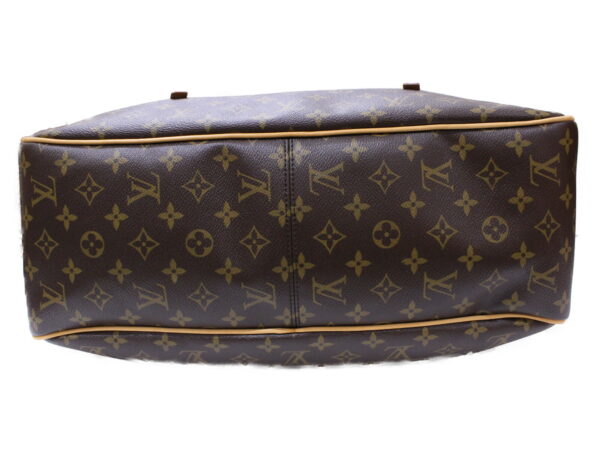 imgrc0084581229 Louis Vuitton Delightful GM Monogram Shoulder Bag