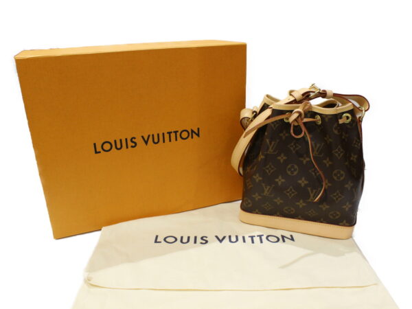 imgrc0084677675 Louis Vuitton Noe BB Monogram Shoulder Bag