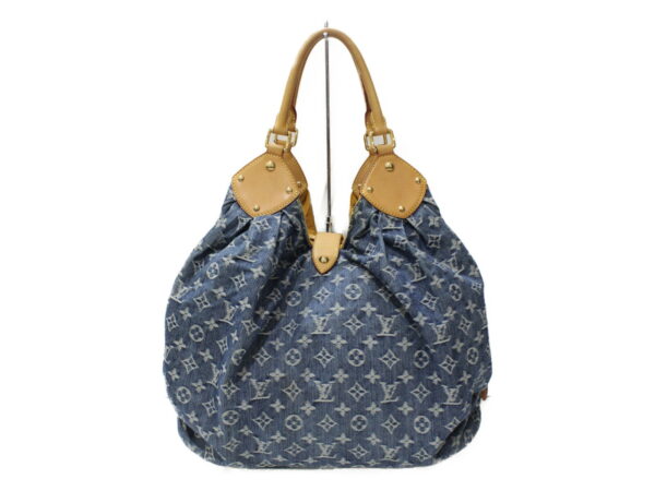 imgrc0084985338 Louis Vuitton XL Monogram Denim Tote Bag Shoulder Bag