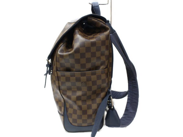 imgrc0084998619 Louis Vuitton Runner Damier Rucksack Blue