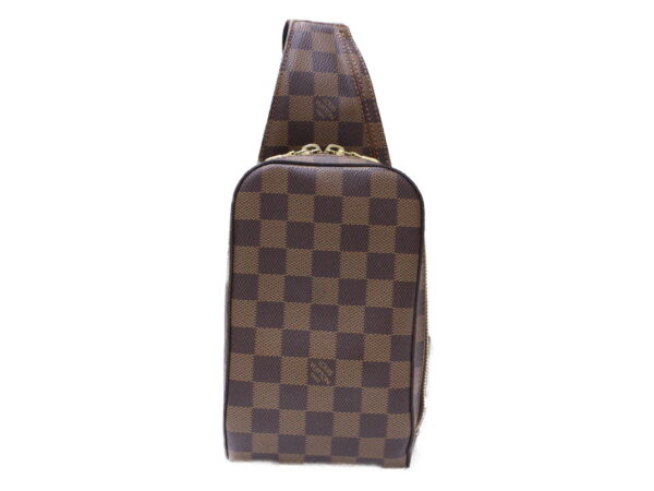 imgrc0085034704 Louis Vuitton Jeronimos Damier Body Bag