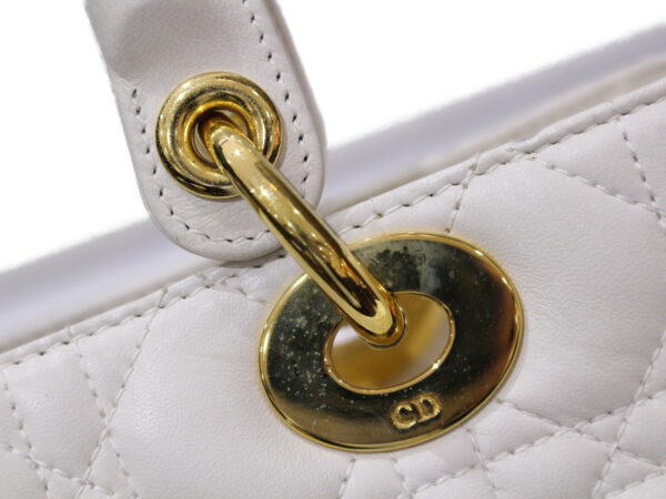 imgrc0085048505 Christian Dior Lady Dior Cannage Leather Ivory