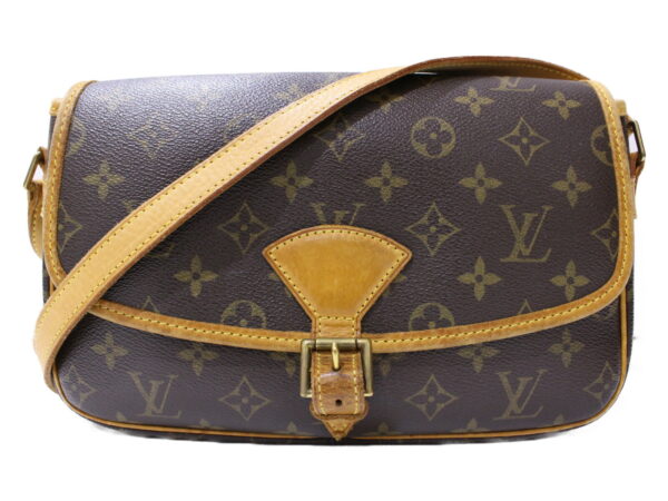 imgrc0085168399 Louis Vuitton Sologne Monogram Shoulder Bag