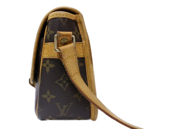 imgrc0085168400 Louis Vuitton Sologne Monogram Shoulder Bag