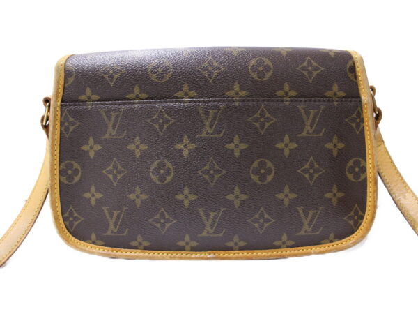 imgrc0085168402 Louis Vuitton Sologne Monogram Shoulder Bag