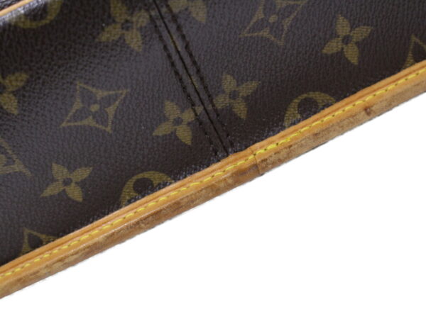 imgrc0085168404 Louis Vuitton Sologne Monogram Shoulder Bag