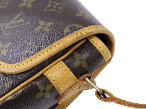 imgrc0085168410 Louis Vuitton Sologne Monogram Shoulder Bag