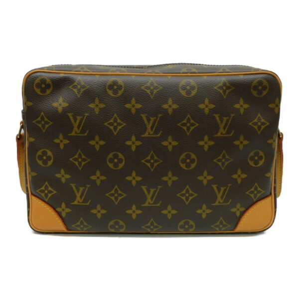 imgrc0085225001 Louis Vuitton Trocadero GM Monogram Shoulder Bag