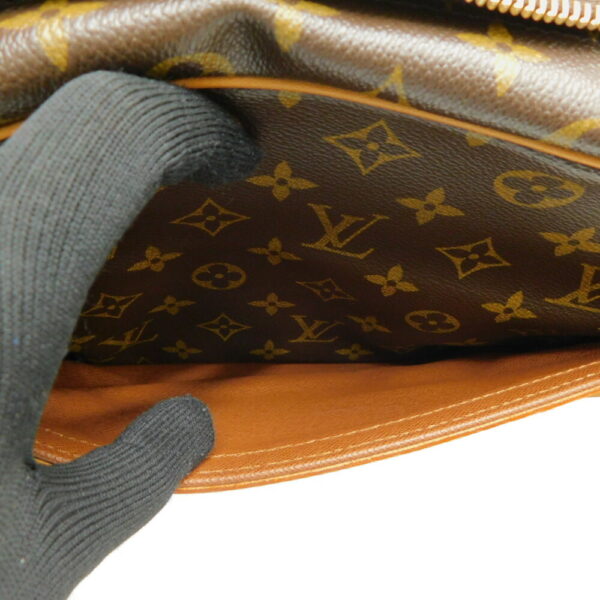 imgrc0085225005 Louis Vuitton Trocadero GM Monogram Shoulder Bag