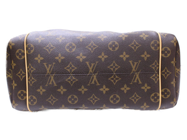 imgrc0085241628 Louis Vuitton Totally MM Monogram Tote Bag