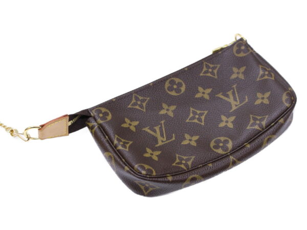 imgrc0085284161 Louis Vuitton Petit Baguette Monogram Shoulder Bag