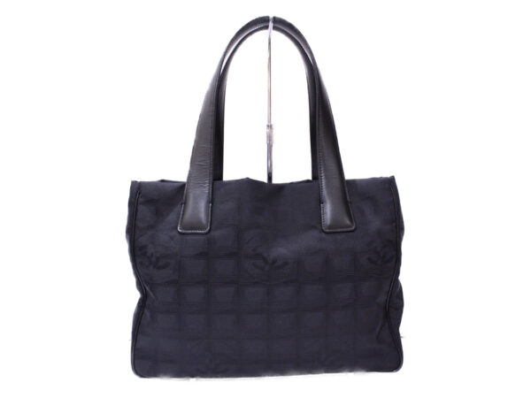 imgrc0085388463 Chanel Travel Line Tote PM Black