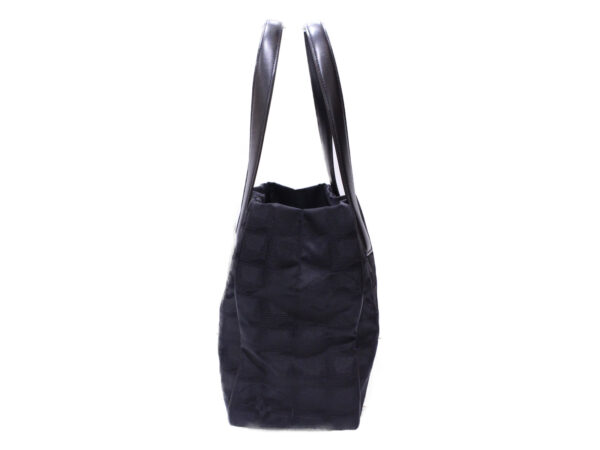 imgrc0085388465 Chanel Travel Line Tote PM Black