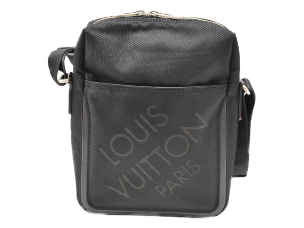 imgrc0085423163 Louis Vuitton Citadan NM Shoulder Bag Jean Canvas Black