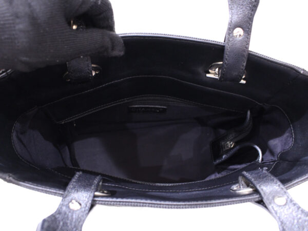 imgrc0085508100 Chanel Paris Biarritz PM Tote Bag Black