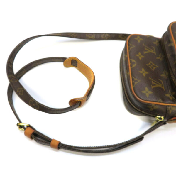 imgrc0085648923 Louis Vuitton Amazon Monogram Shoulder Bag Brown