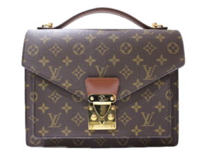 imgrc0085792287 LOUIS VUITTON Pochette Accessoire M40712 Shoulder Bag