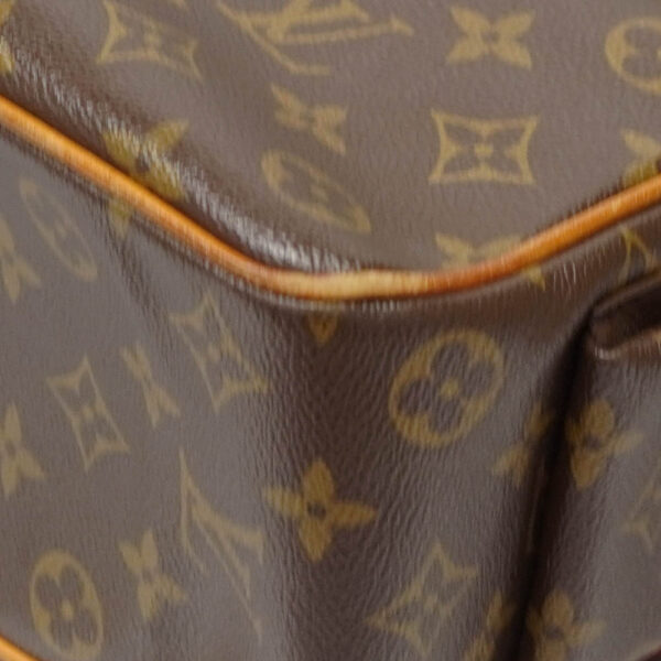 imgrc0085864346 Louis Vuitton Multipuri City Tote Bag Monogram Canvas Brown