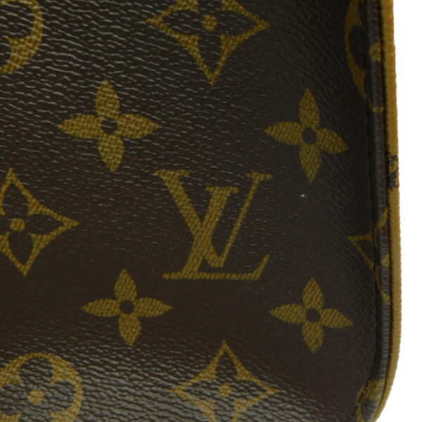 imgrc0085931136 Louis Vuitton On the Go MM Giant Monogram Brown