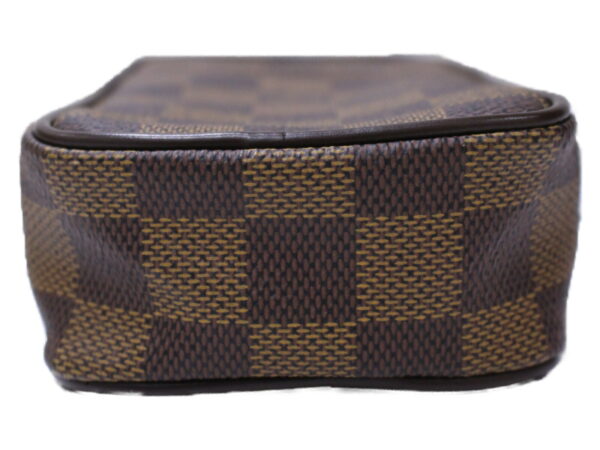 imgrc0085949278 Louis Vuitton Etui Okapi PM Damier Camera Case Shoulder Pouch