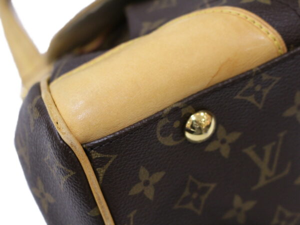 imgrc0085957676 Louis Vuitton Beverly MM Monogram Canvas Shoulder Bag Brown