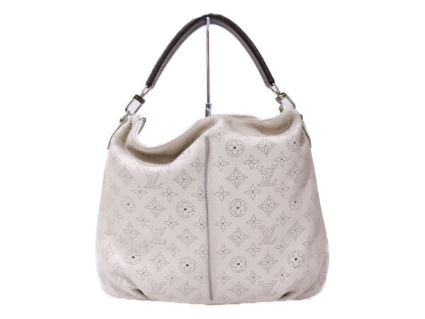 imgrc0085973288 Louis Vuitton Selene PM Mahina Leather Shoulder Bag Off White