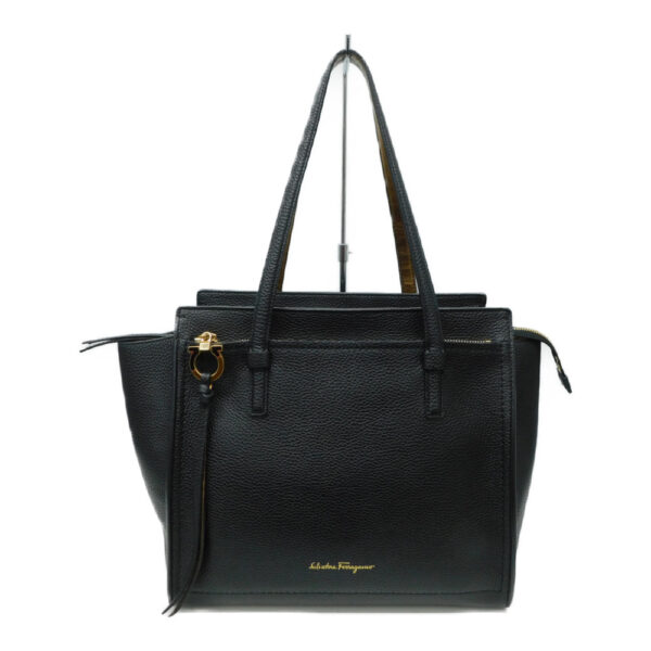 imgrc0086046493 Salvatore Ferragamo Gancini Tote Bag Leather Black