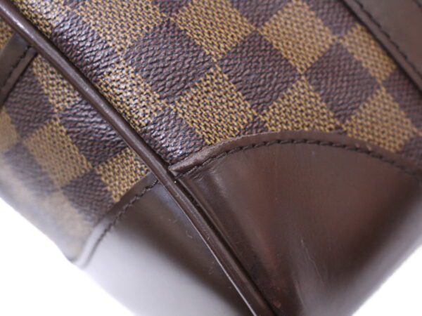 imgrc0086060930 Louis Vuitton Berkley Damier Canvas Handbag Brown