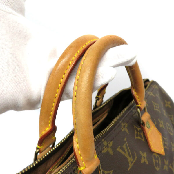 imgrc0086075743 Louis Vuitton Speedy 40 Bag Monogram Canvas Brown