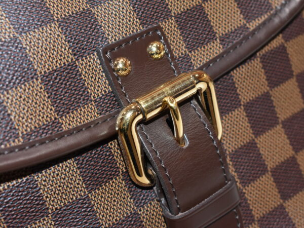 imgrc0086228342 Louis Vuitton Highbury Damier Ebene Shoulder Bag Brown