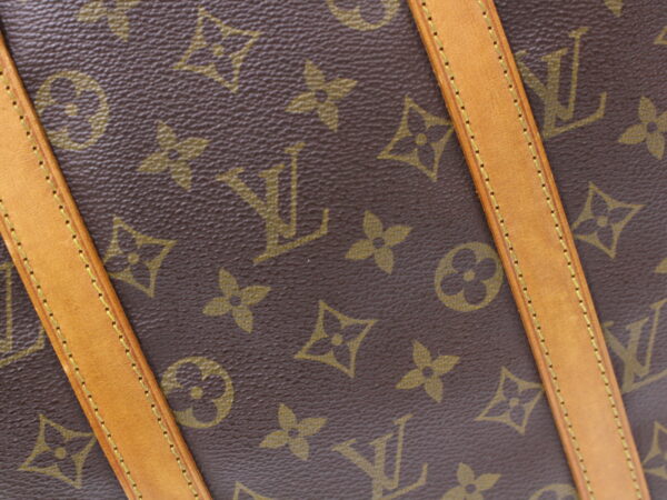 imgrc0086234159 Louis Vuitton Porte Document Voyage Monogram Canvas Briefcase Brown