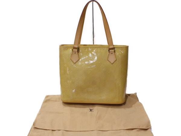 imgrc0086339600 Louis Vuitton Houston Vernis Leather Tote Bag Lime Yellow