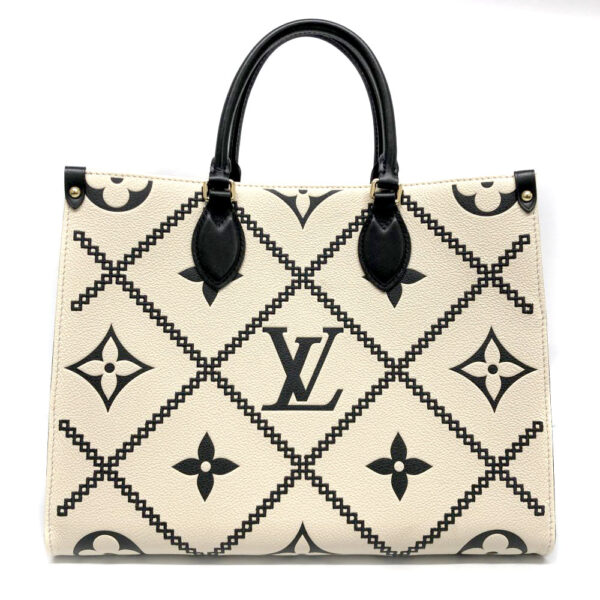 imgrc0086365537 Louis Vuitton On the Go MM Reverse 2Way Tote Bag Cream